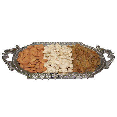 "Heart shape Roses and Chocos Arrangement - Click here to View more details about this Product